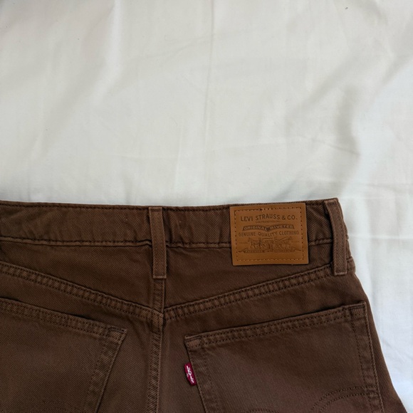 Levi’s Baggy Dad Barrel Jeans - Picture 3 of 12